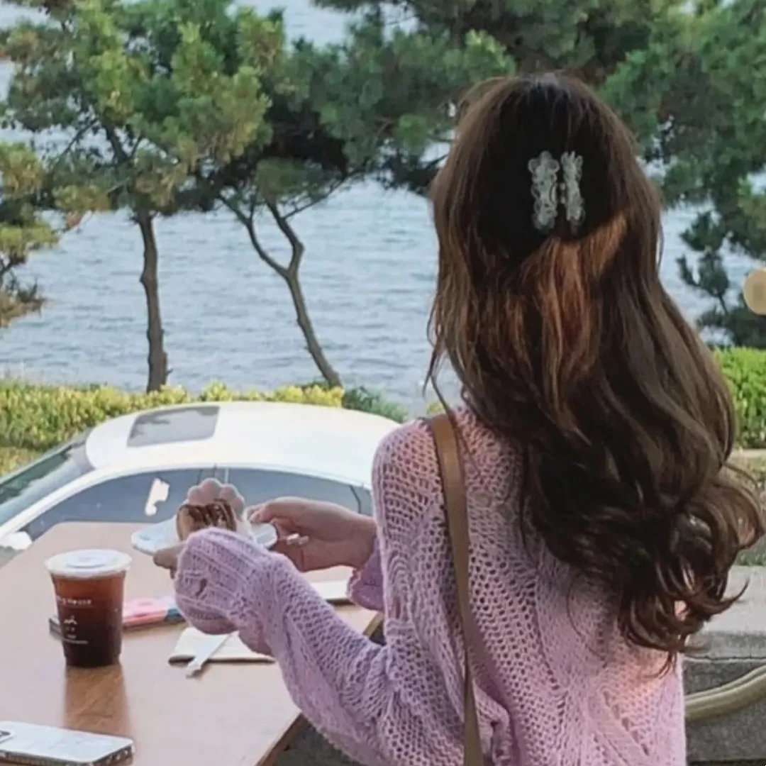 掩耳盗邻第一季 海报